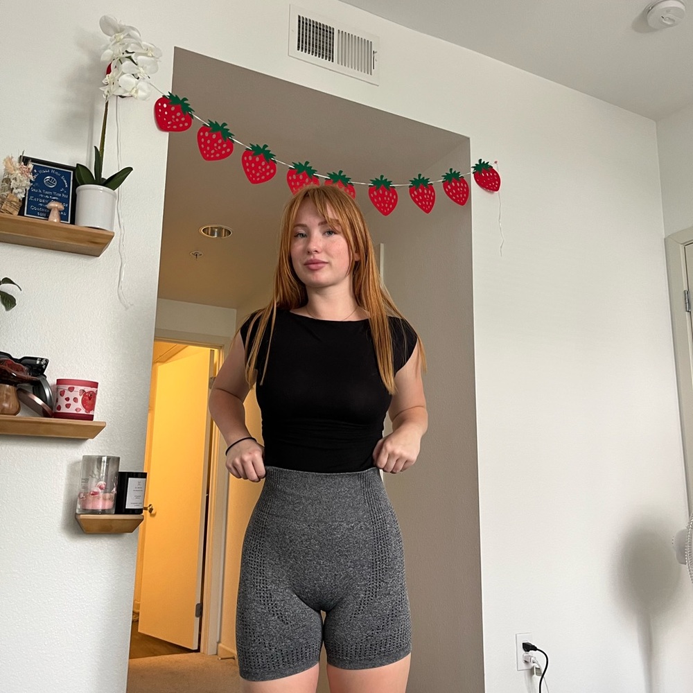 Running shorts